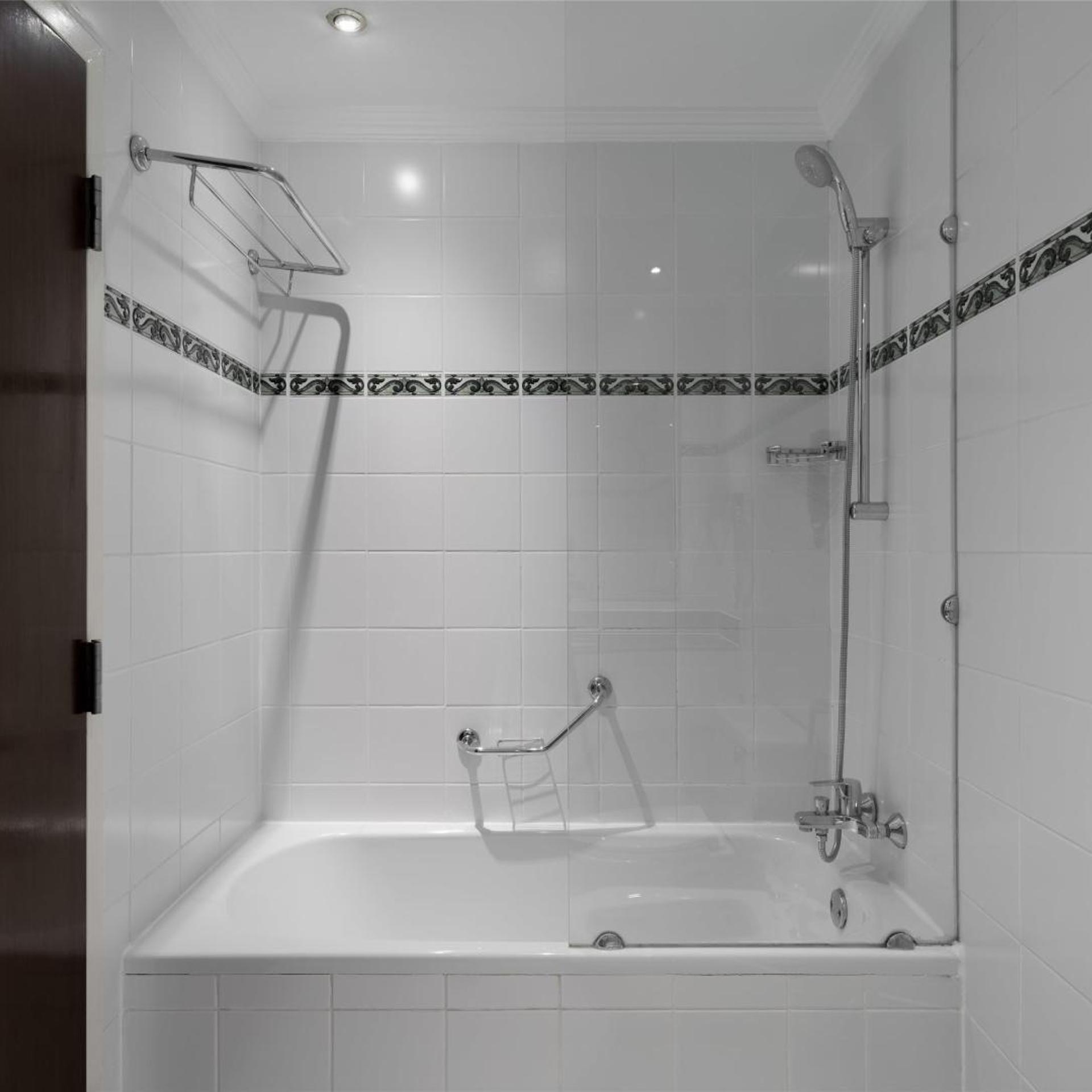 Superior, Twin Beds, Radisson Blu Hotel Yanbu 9/9