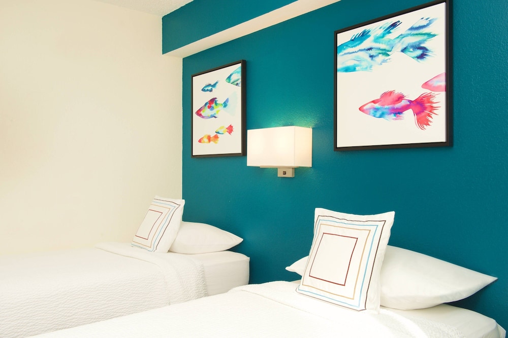 Residence Inn Orlando Lake Buena Vista 24/40