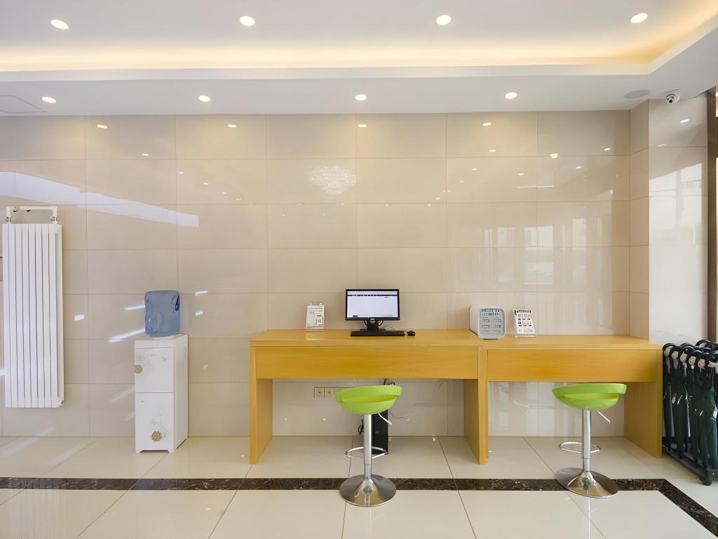 Lobby at GreenTree Inn Beijing Tongzhou District Xuxinzhuang Subway Station Express Hotel, BEIJING