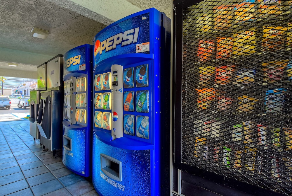 Motel6 Rowland Heights, CA - Los Angeles - Pomona in ROWLAND HEIGHTS - CA