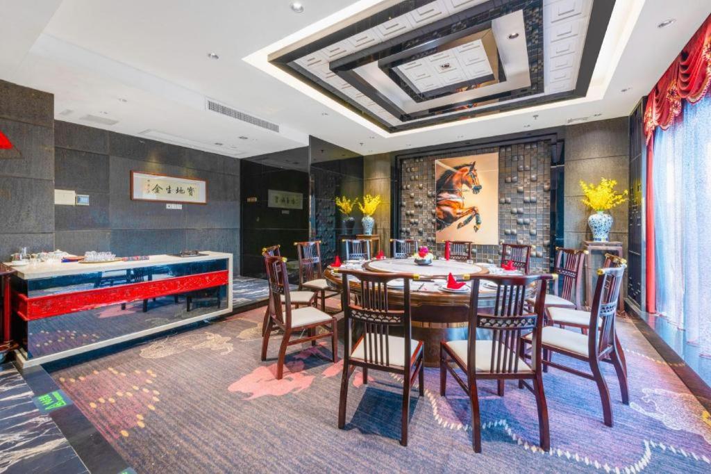 Park Lane Hotel 28/51