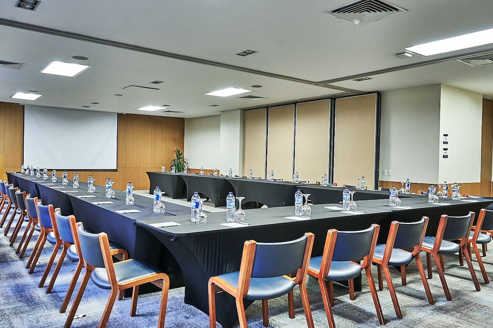 Hotel Poblado Plaza 42/50