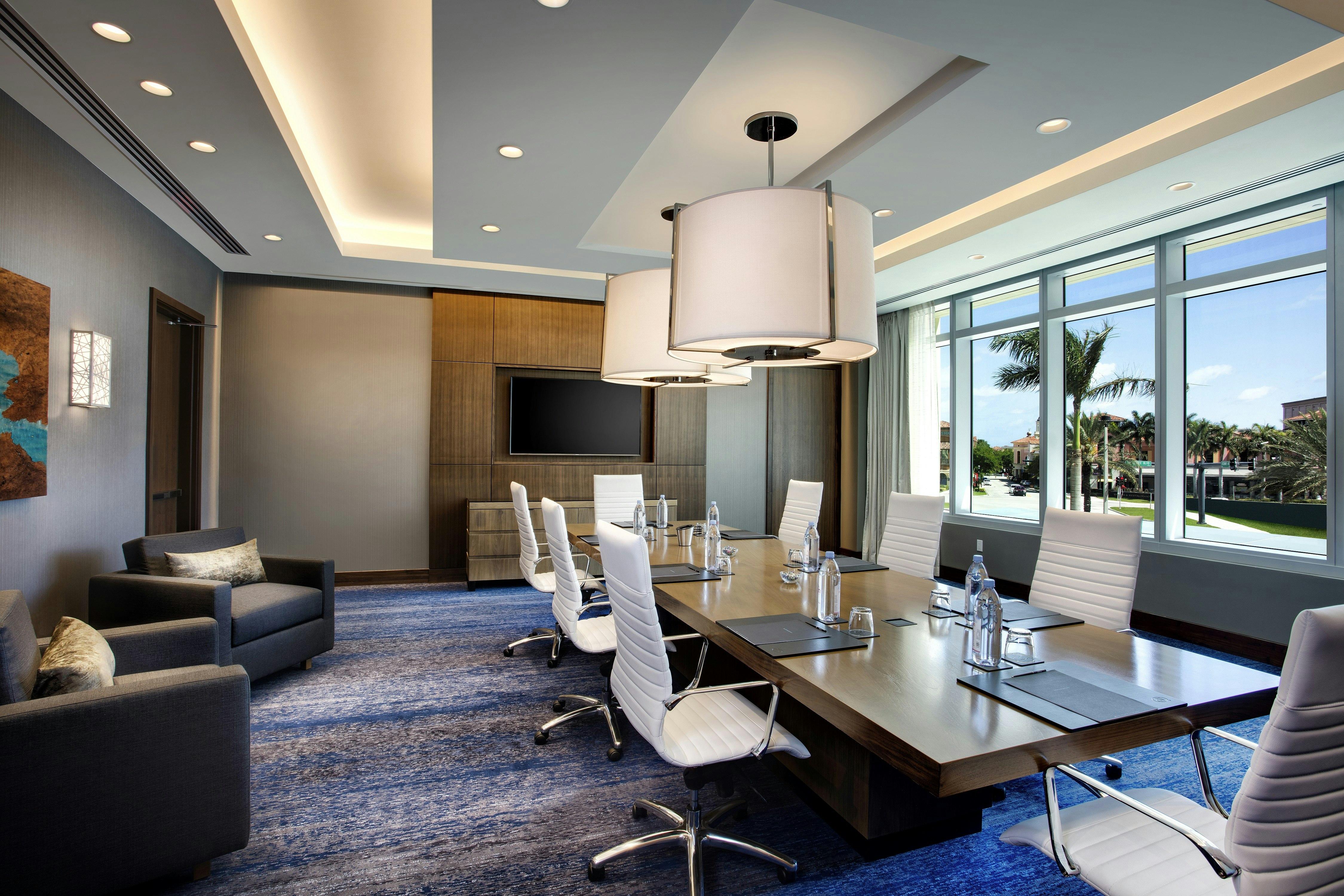 Hilton West Palm Beach 70/79