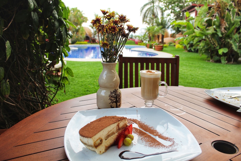 EL CHANTE SPA HOTEL 39/50