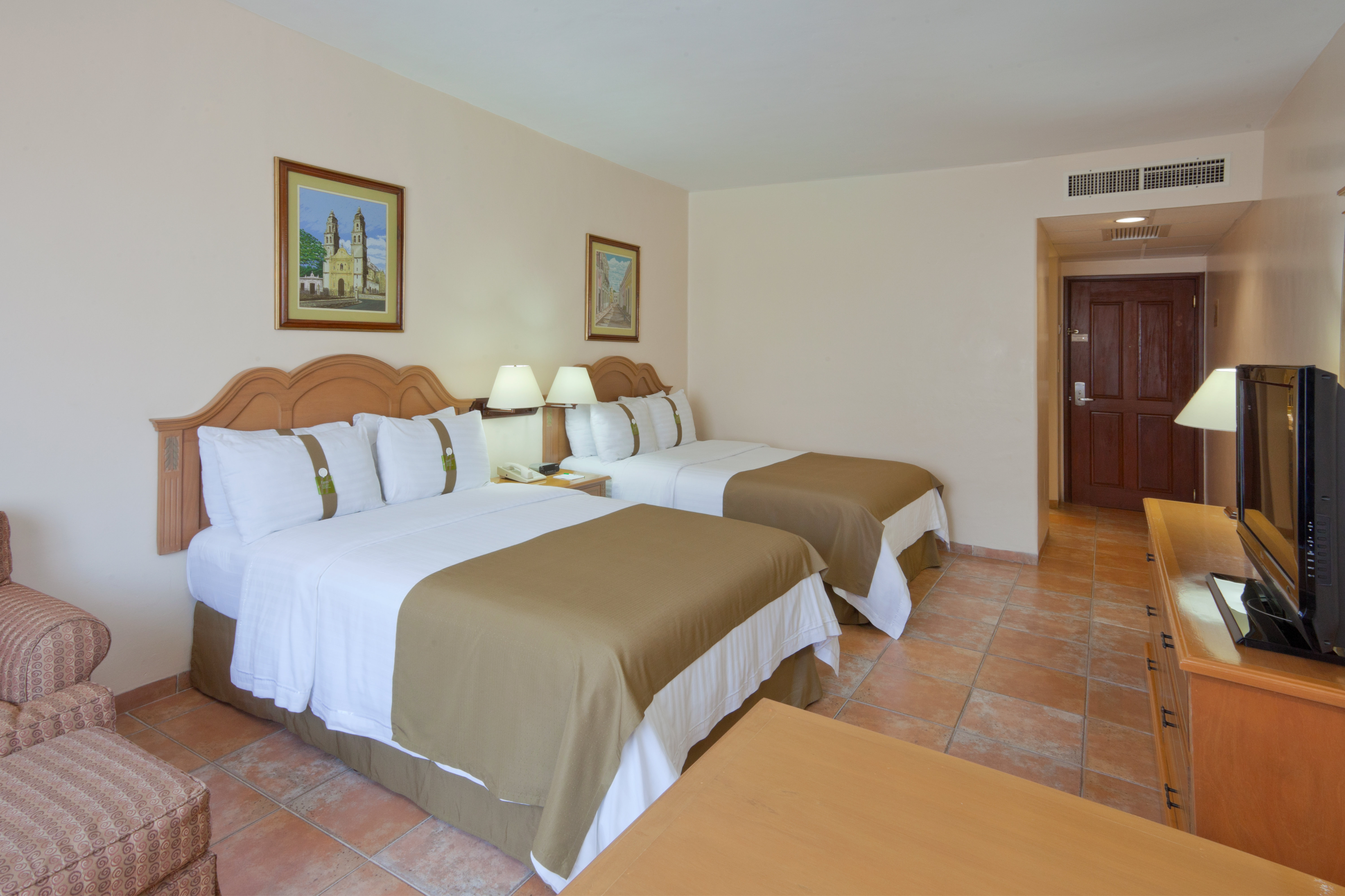 Holiday Inn Cd Del Carmen 15/50