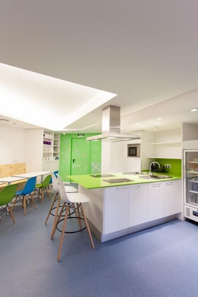Dream Cube Hostel 17/30
