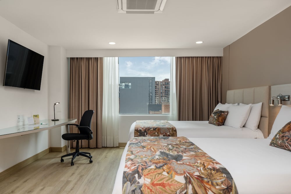 Novelty Suites Hotel 26/77