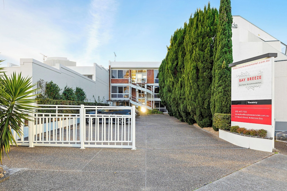 BAY BREEZE BOUTIQUE ACCOMMODATION 73/81