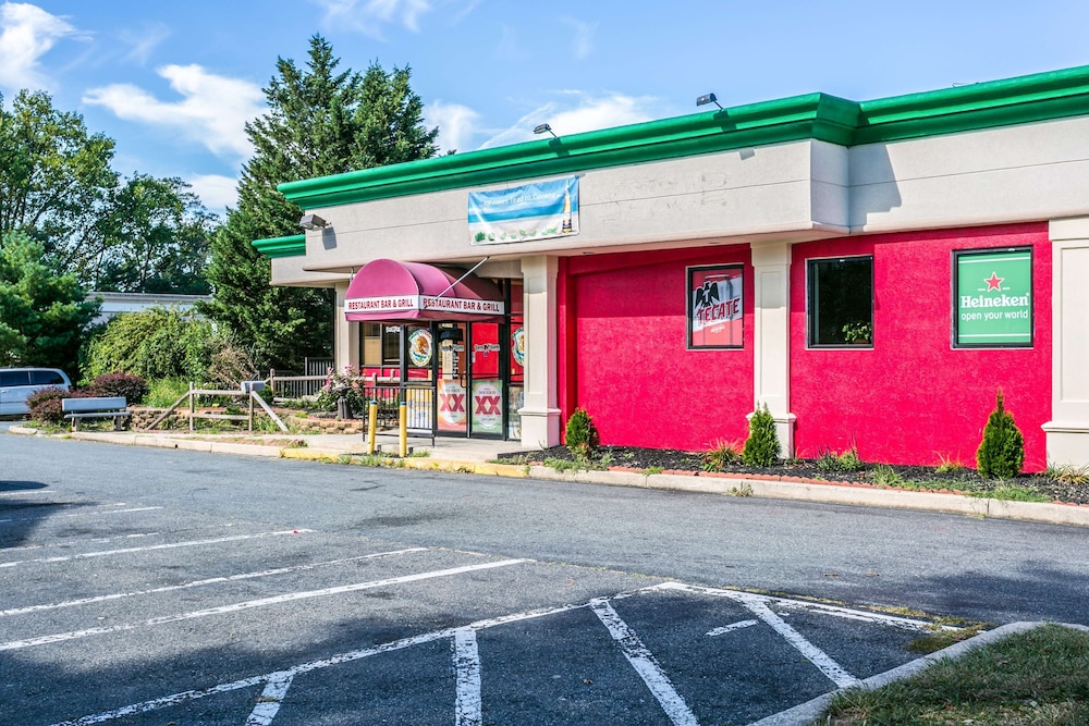 Americas Best Value Inn Edgewood 32/35