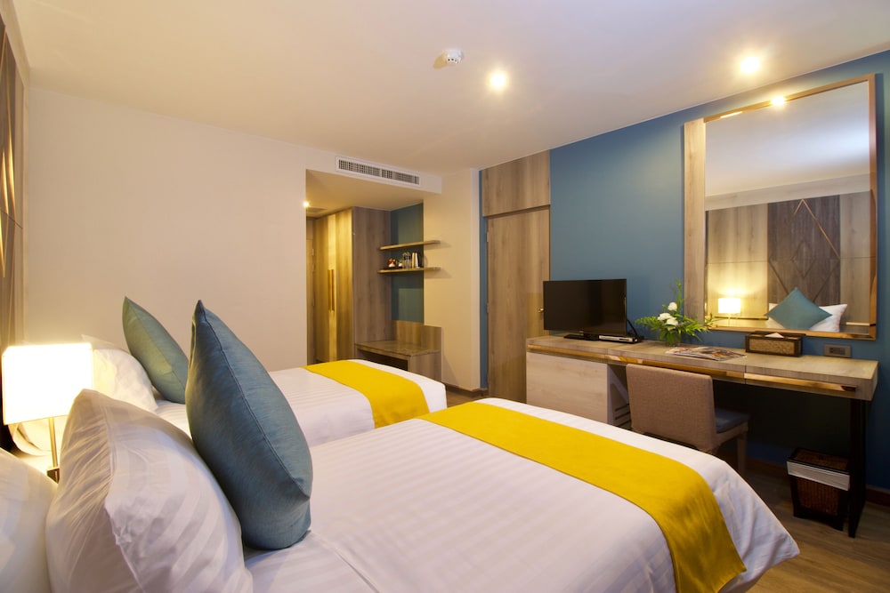 Family Suite, Bathtub