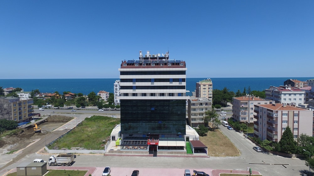 Konaks Hotel 39/42
