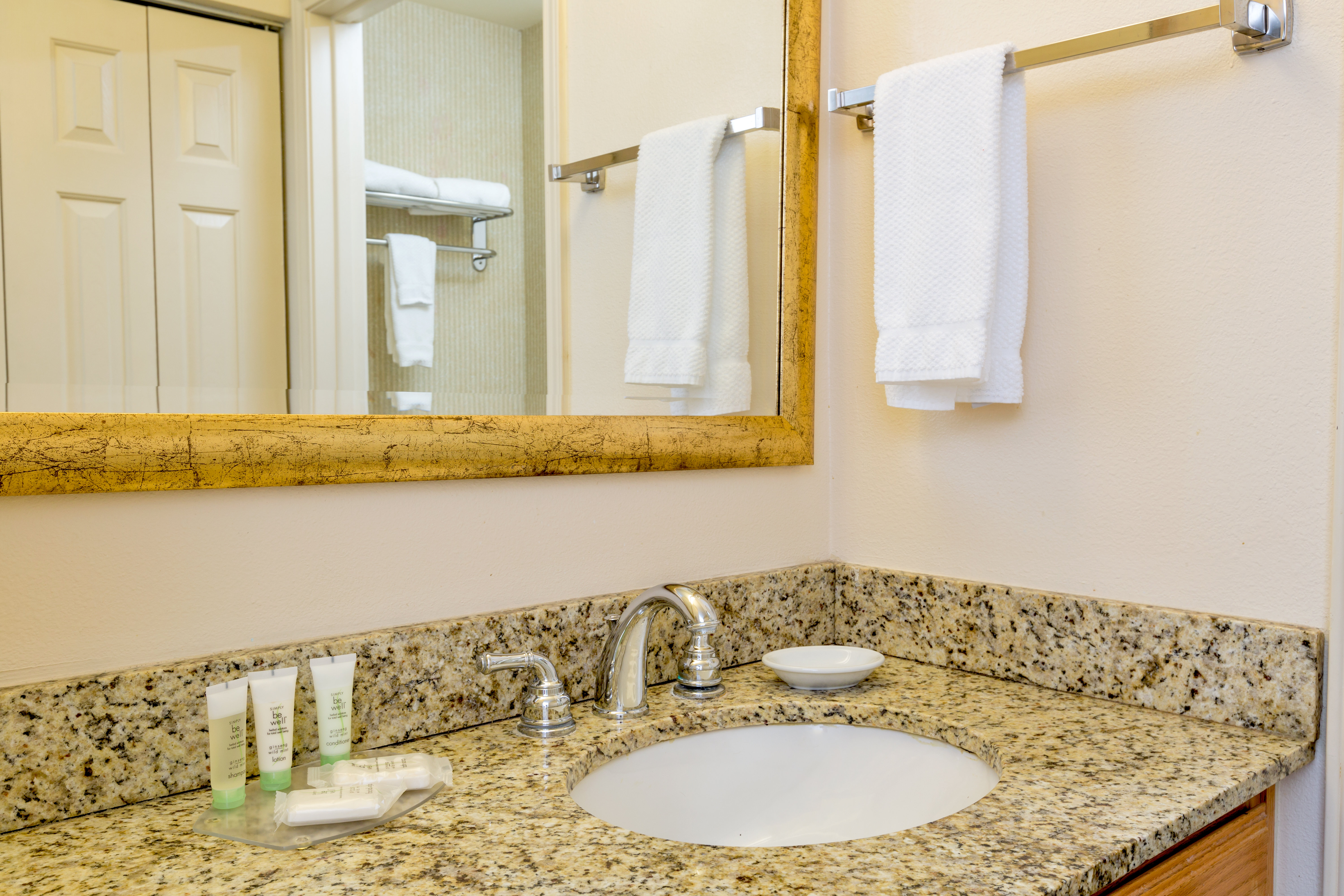 STAYBRIDGE SUITES BROWNSVILLE 72/73