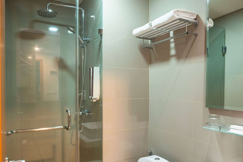 Ramada by Wyndham Serpong 61/62