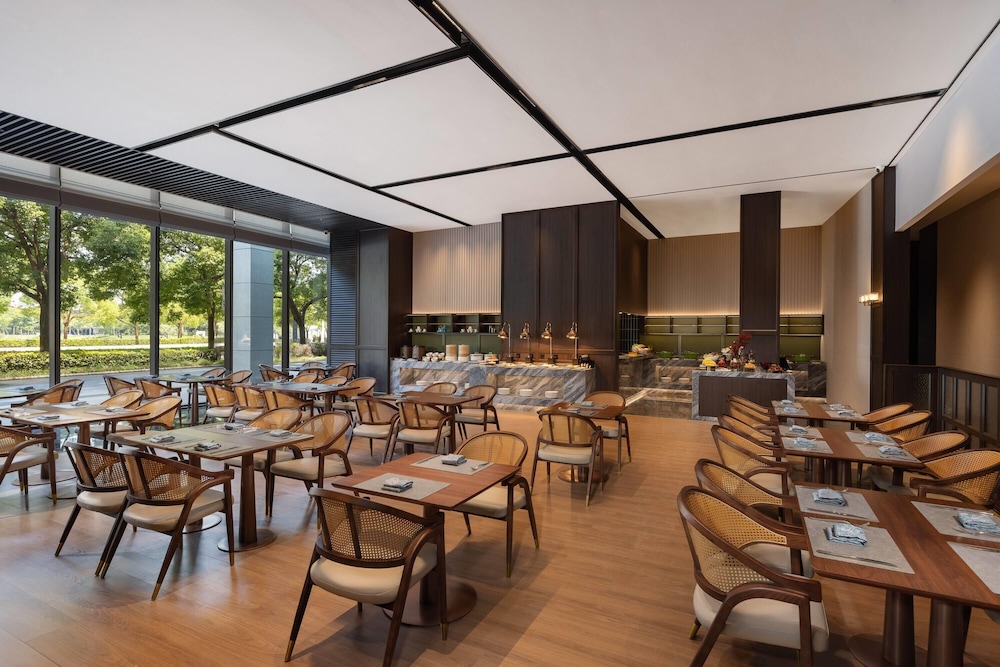 Days Hotel by Wyndham Suzhou Dushu Lake 25/31