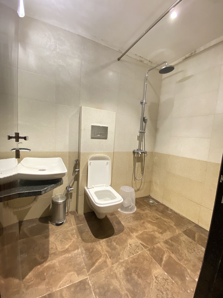 Divine Boutique Hotel Panchgani 24/24