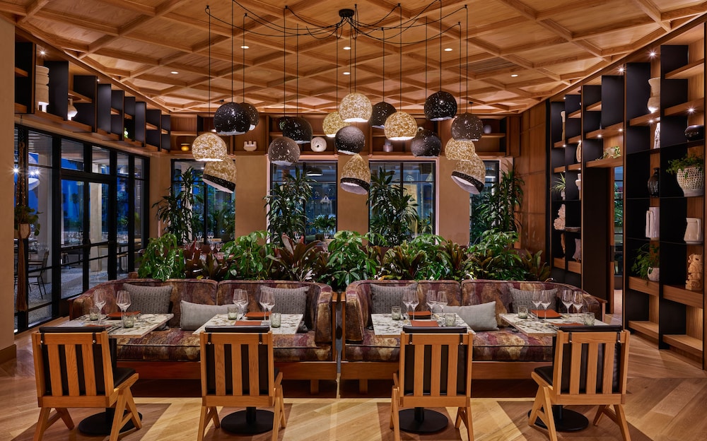 MISSION PACIFIC BEACH RESORT, part of JdV by Hyatt 29/50