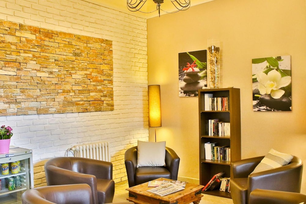 Hotel Les Lavandes 23/39