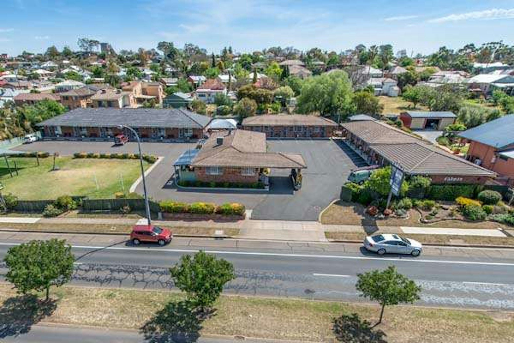 Cadman Motor Inn Tamworth 34/37