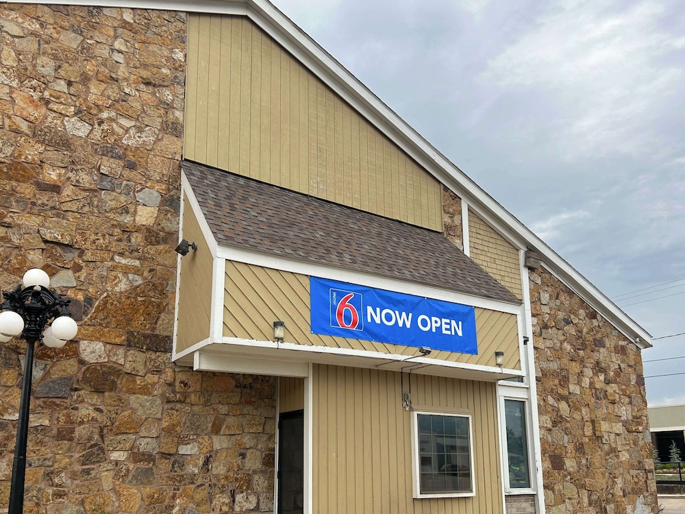 Motel6 Ada, OK in ADA - OK