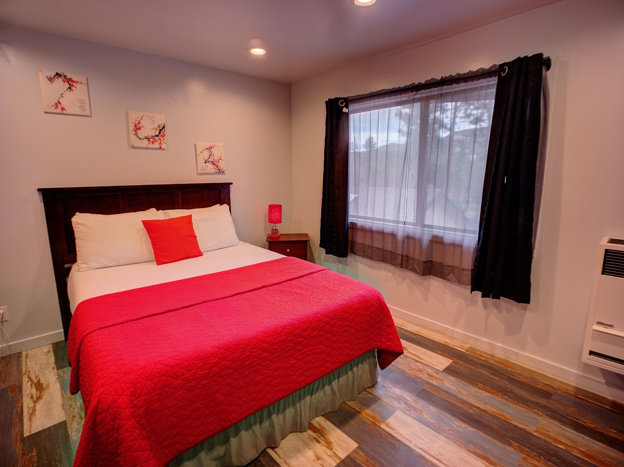 Room at Tao Cabins, BIG BEAR - CA