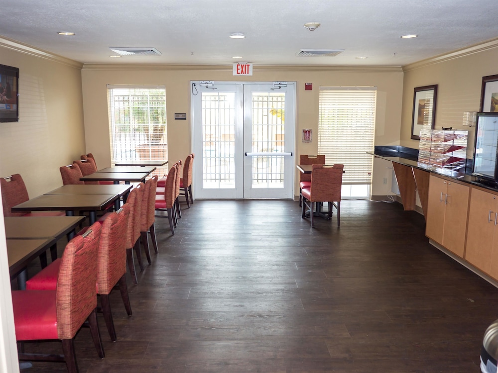 Extended Stay America - Orlando - Convention Ctr - 6443 Westwood 26/47