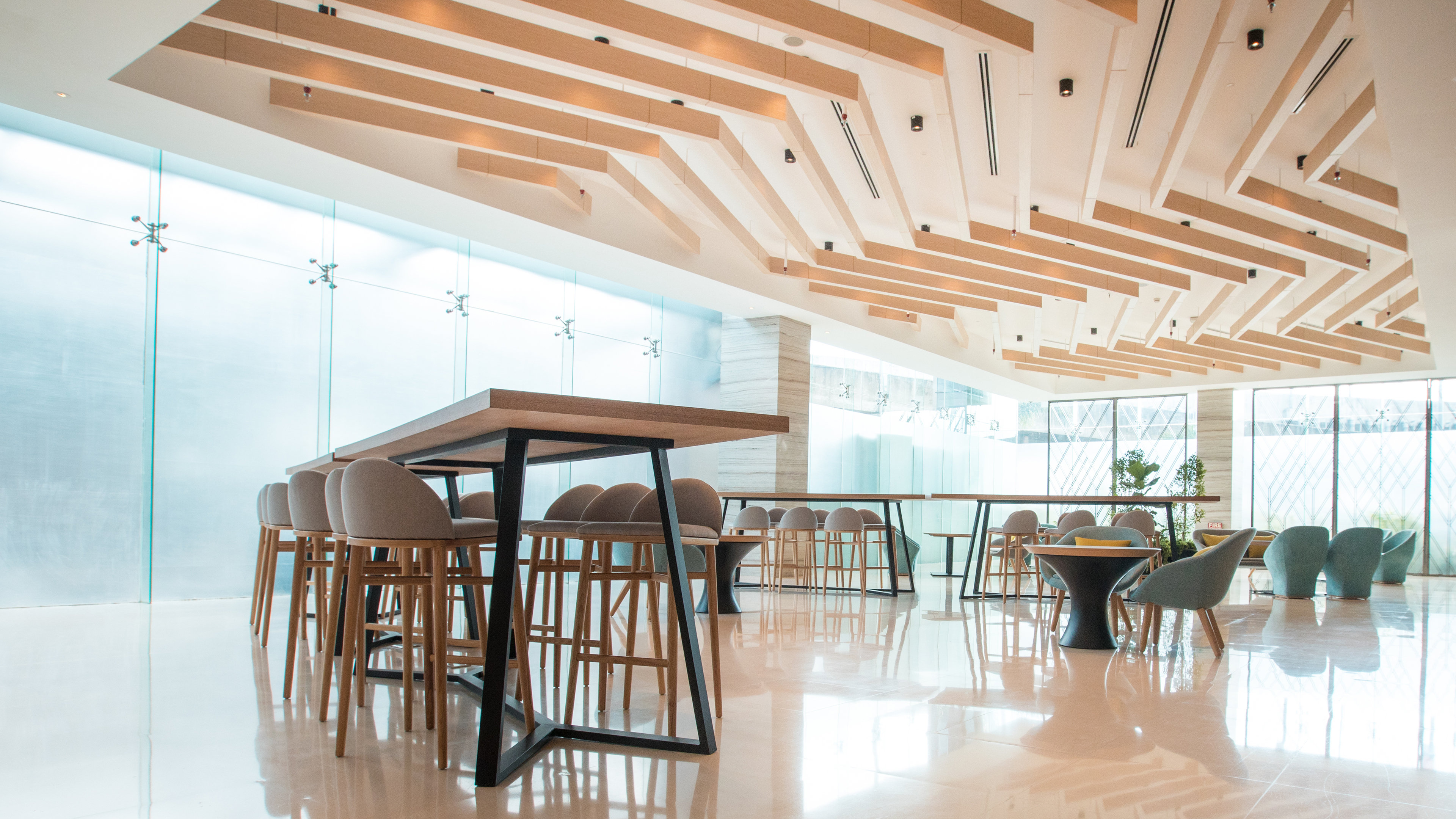 Holiday Inn Express Manila Newport World Resorts 8/54