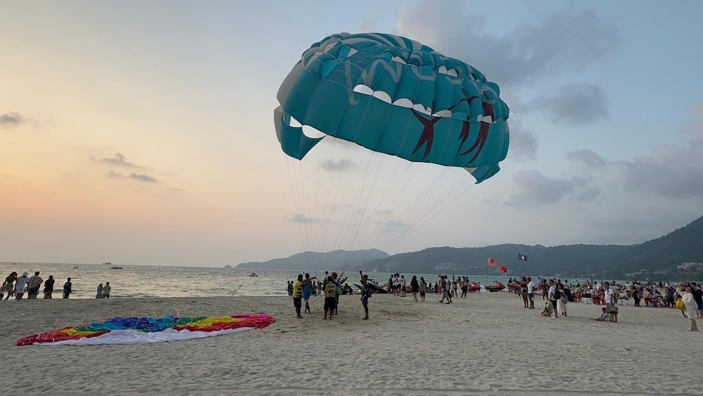 Clarian Hotel Beach Patong 45/49