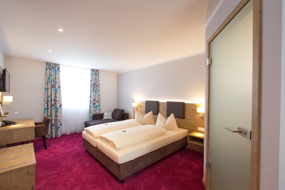 Hotel Gastehaus Bauer garni 18/50