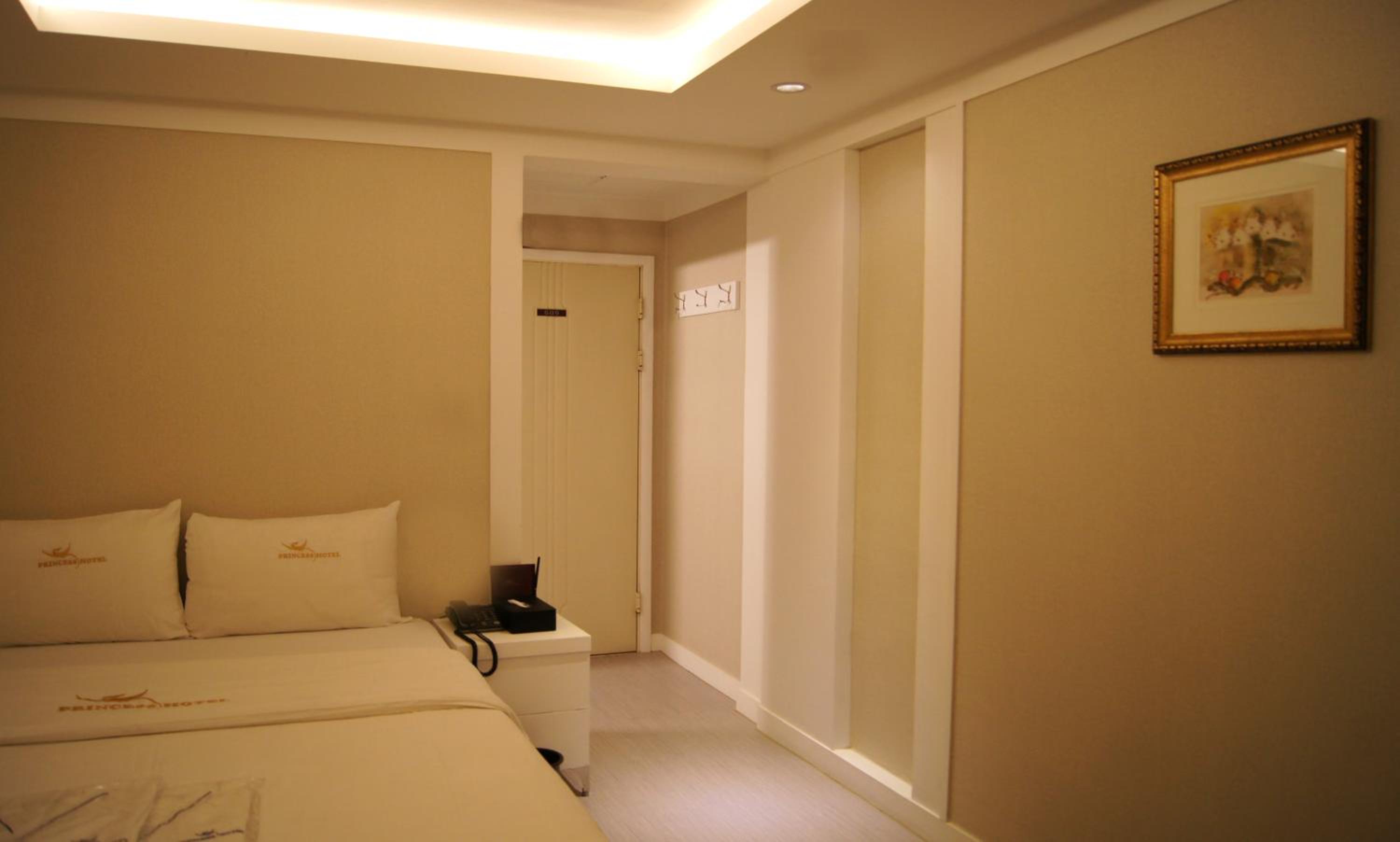 Princess Hotel 6/22