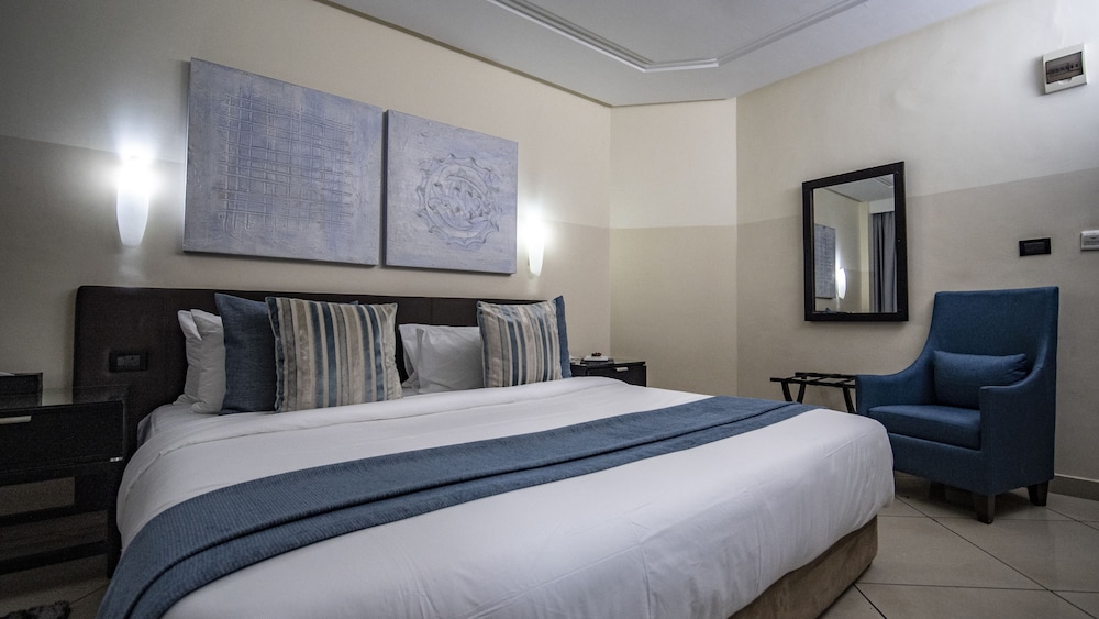 Oak Plaza East Airport Hotel 14/47