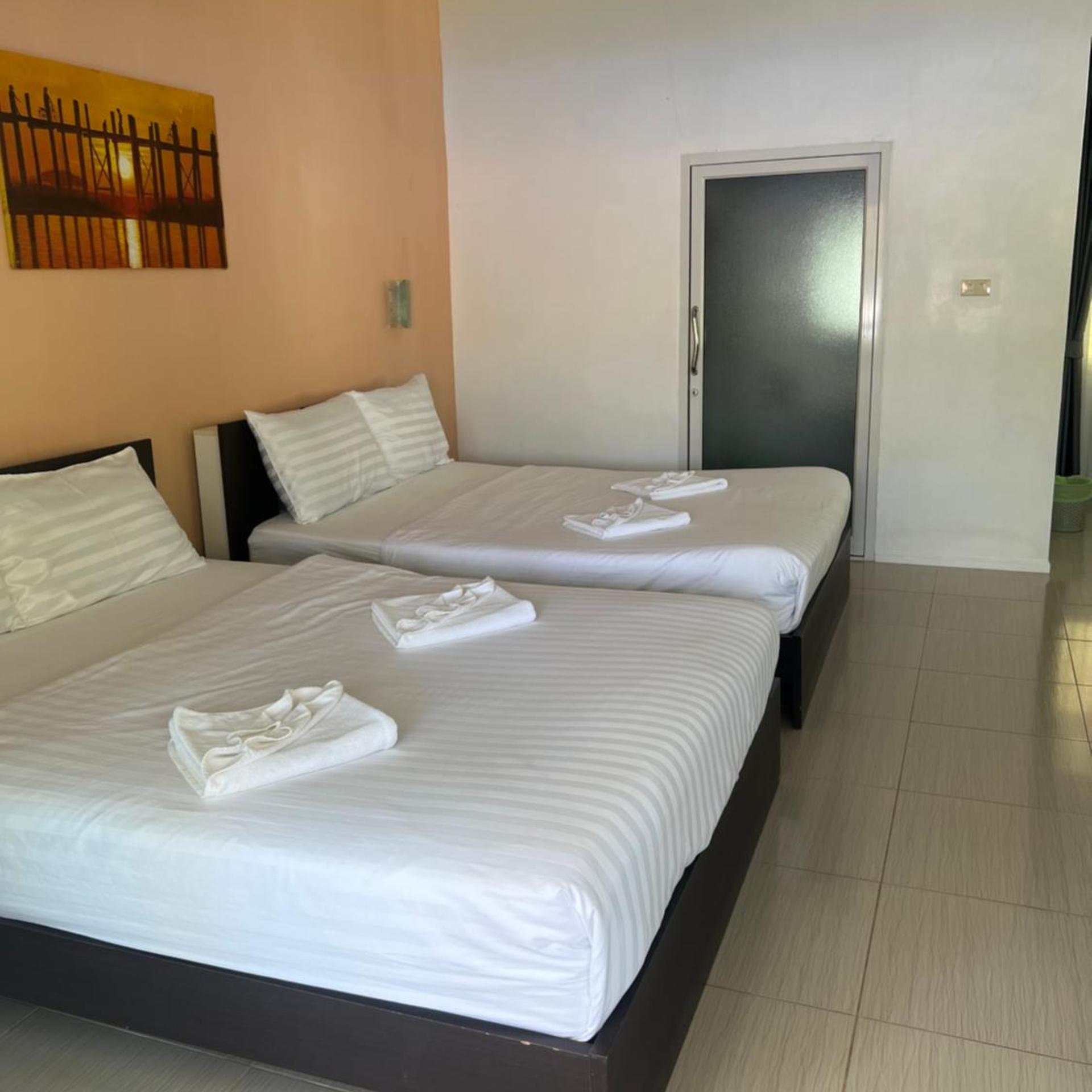 Thipburee Resort 12/40