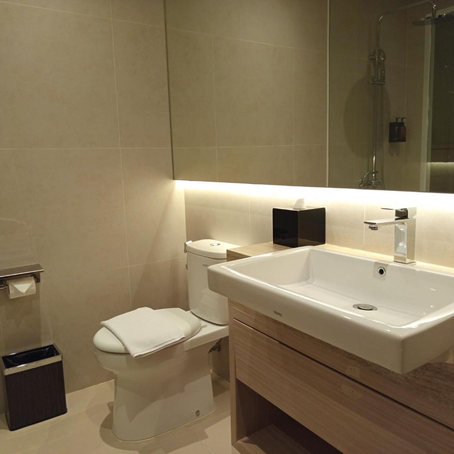 Ow Hotel Boutique Kemayoran 41/44
