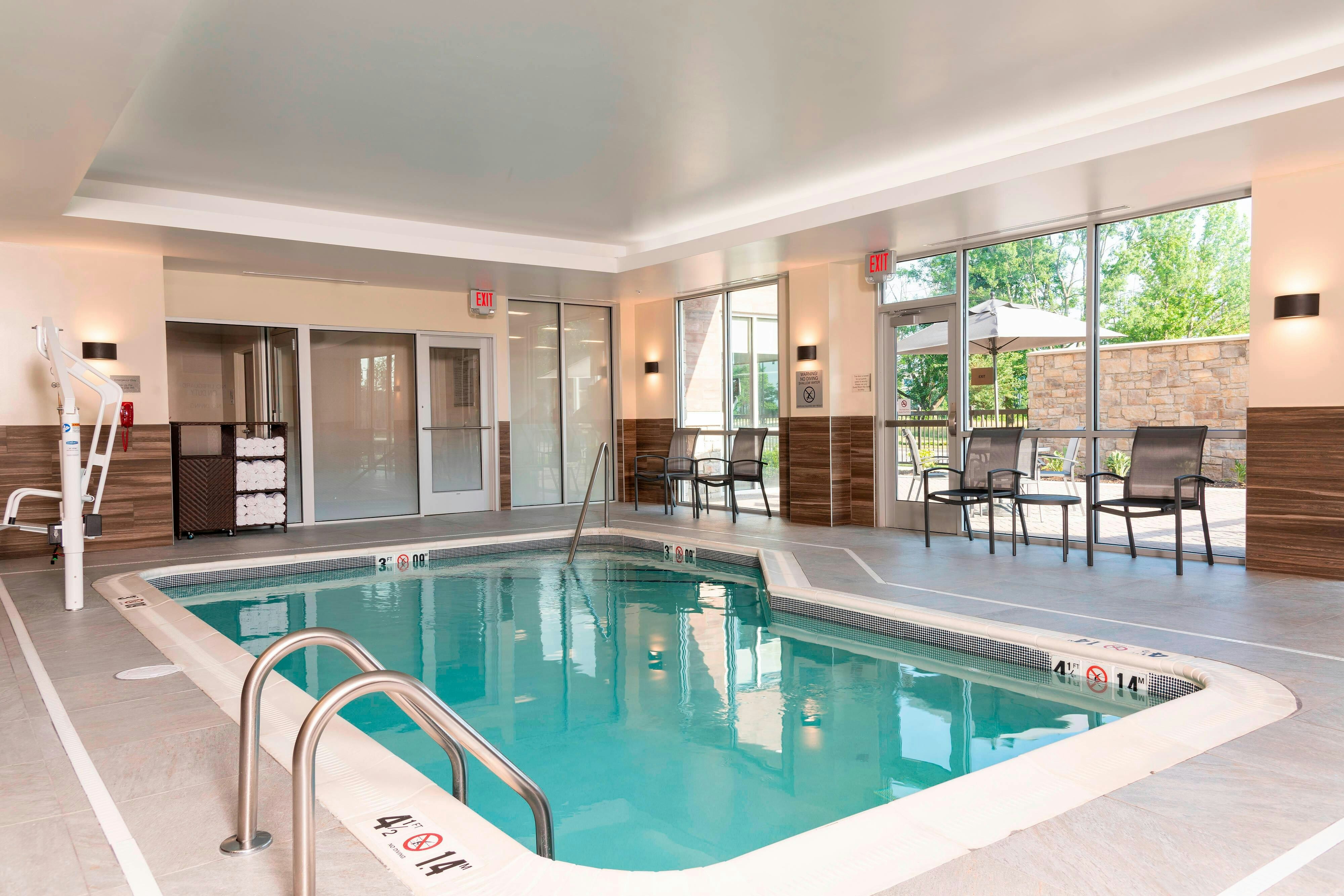 Fairfield Inn & Suites By Marriott Indianapolis Carmel 4/13
