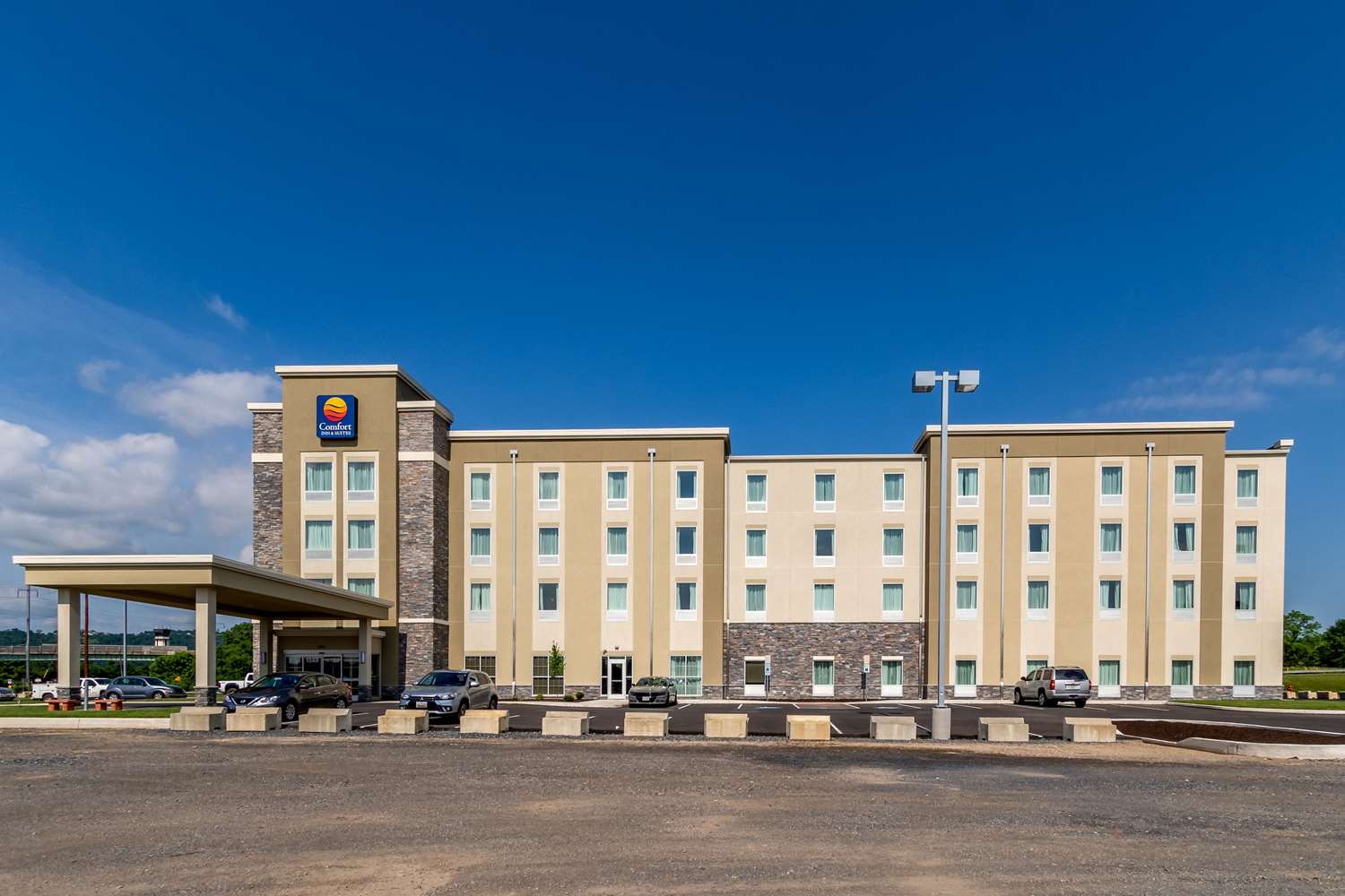 Comfort Inn & Suites - Harrisburg Airport - Hershey South 2/48