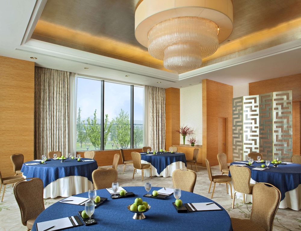 Fairmont Yangcheng Lake 33/50