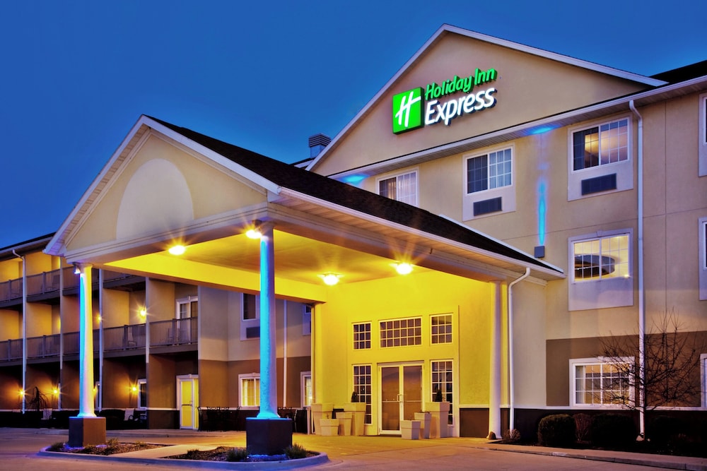 Holiday Inn Express Le Claire Riverfront-Davenport 4/66
