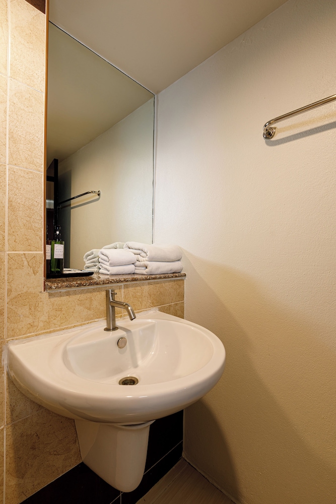 Grand Marina Residence 44/46