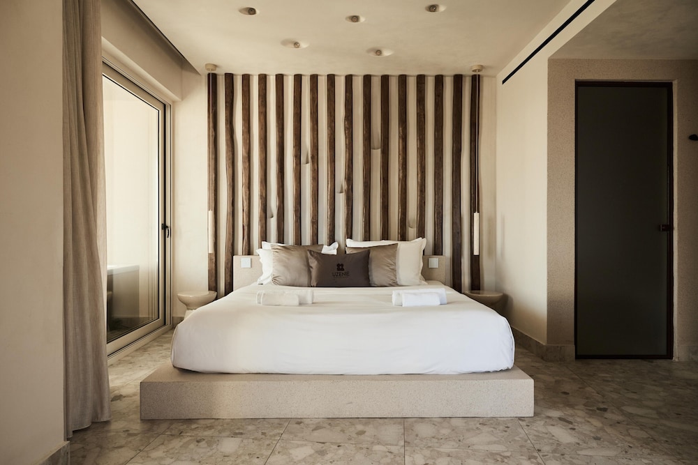 Uzenie All Suites Boutique Resort 28/69