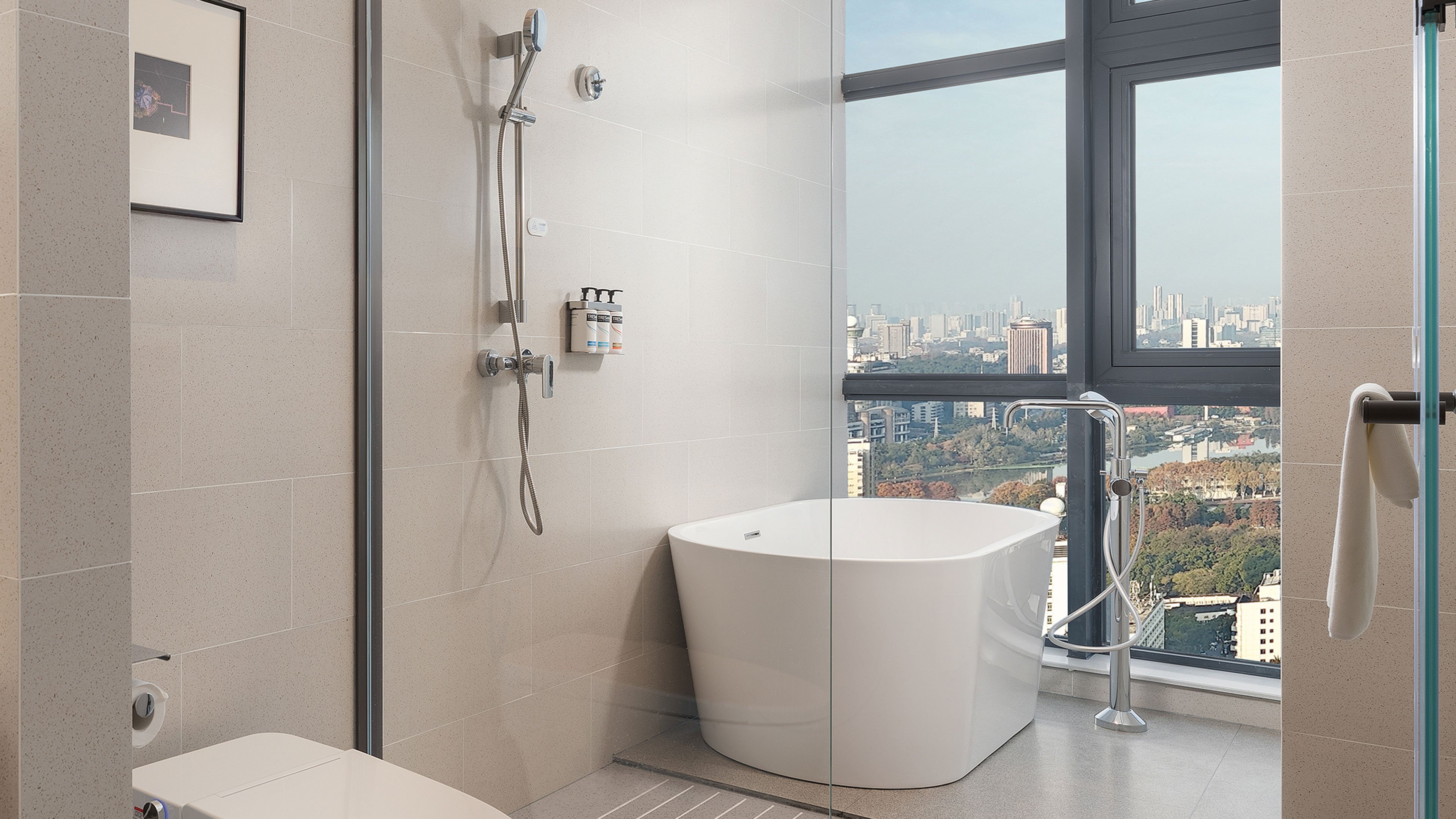 Holiday Inn Express Wuhan East Lake 42/50