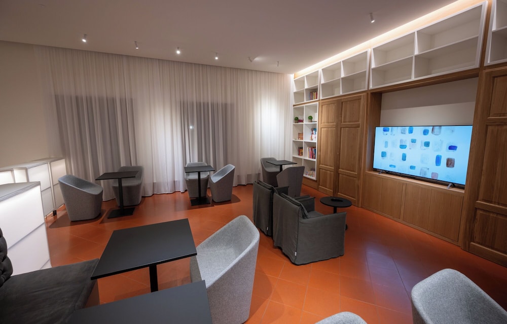 Hotel Moderno Assisi 29/50