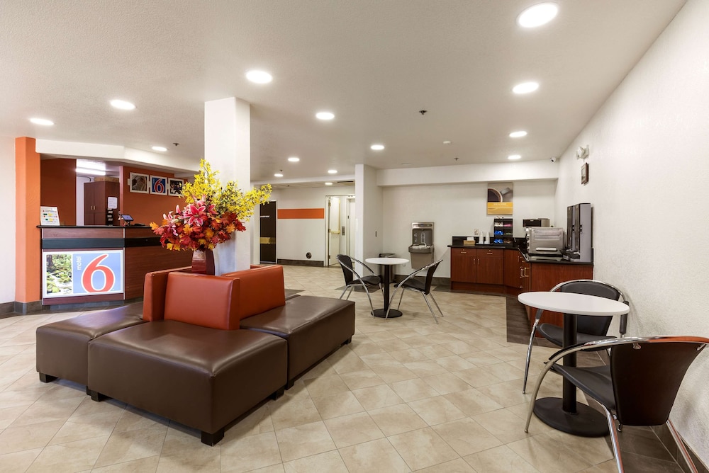 Motel6 Dixon, CA 37/58