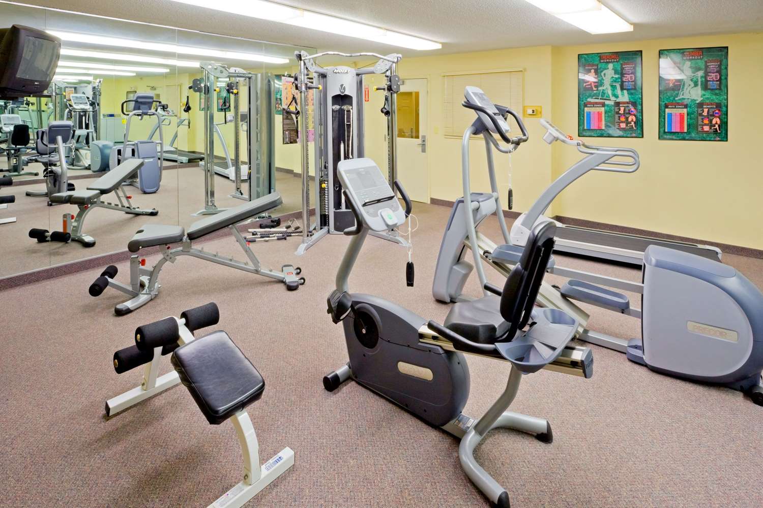 Sonesta Simply Suites Parsippany Morris Plains 4/7