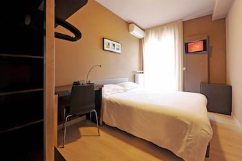 M14 Hotel 26/56