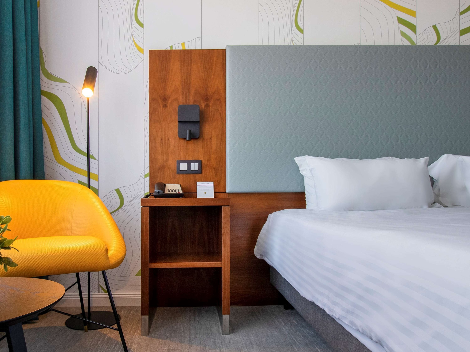 Classic, King Bed, City Side، Maek Hotel Antwerp Central - Handwritten Collection 3/4