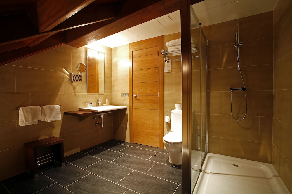 HOTEL ALTAIR 40/40