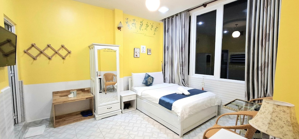 Hai Long Vuong Hotel 21/80