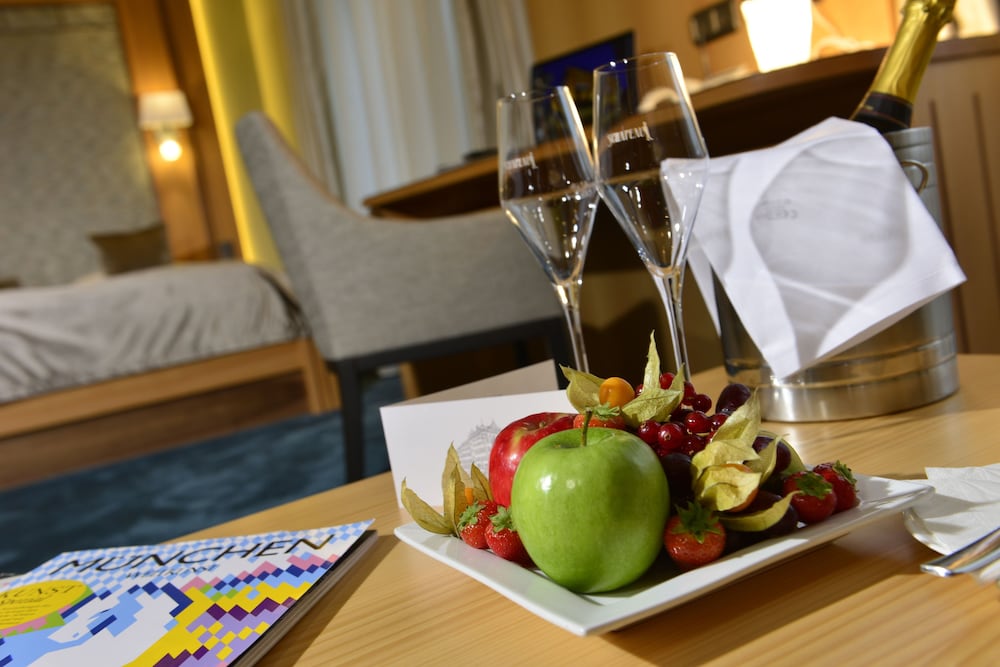 Torbrau Hotel 26/66