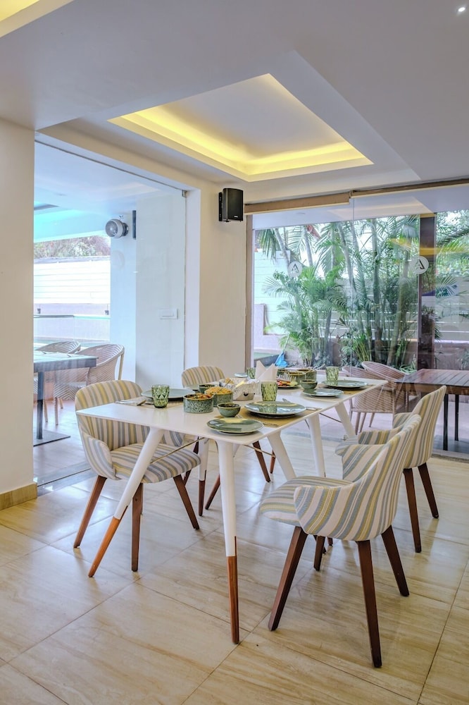 Amani Vagator 49/55