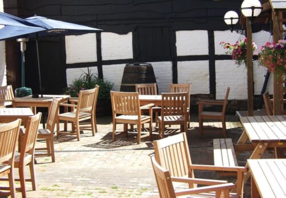 The Talbot Inn 36/44