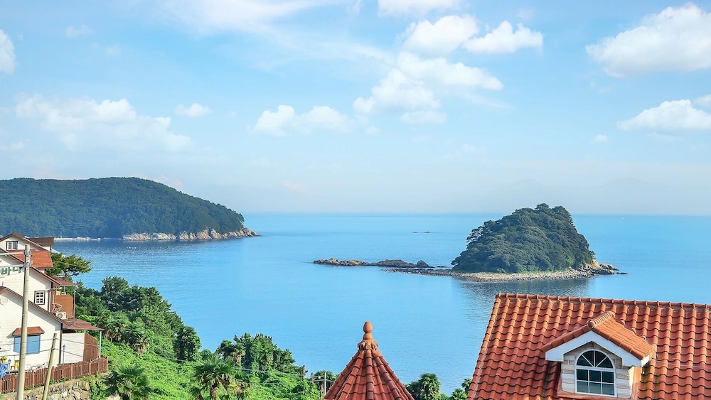 Geoje Blue Neoul Pension 37/50
